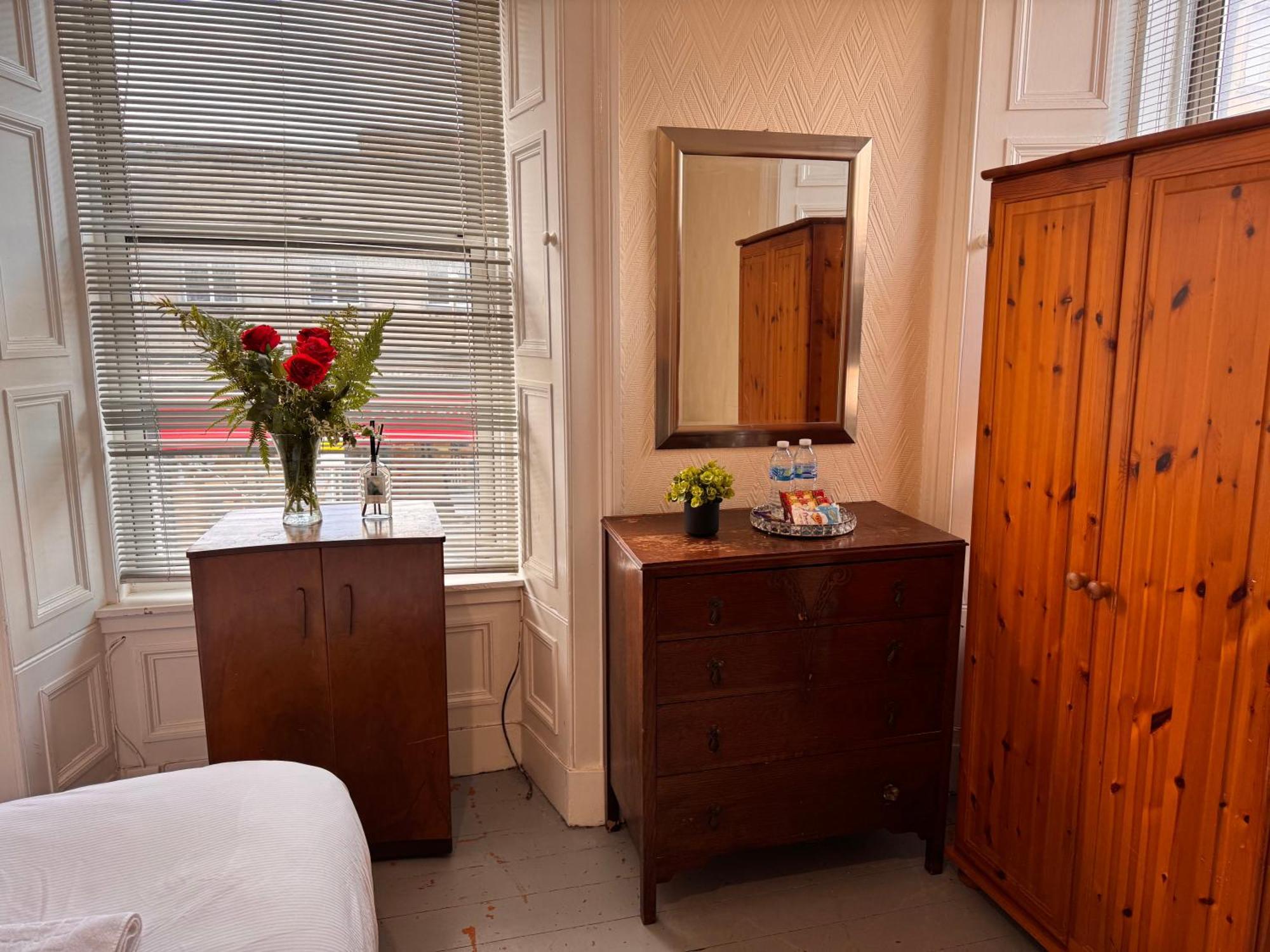 Haymaeket Centro Edinburgh Apartment Bagian luar foto